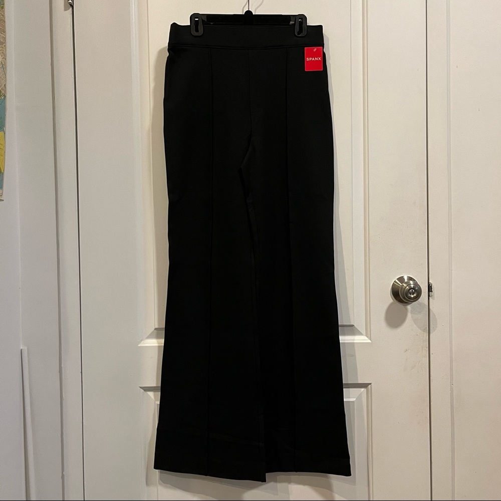 Spanx The Perfect Fit Hi-Rise Flare Pant - Picture 6 of 7